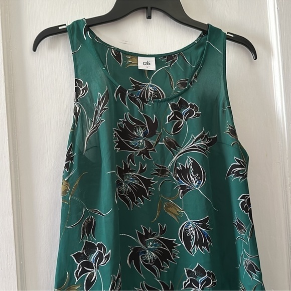 Cabi Green Floral Lightweight Boho Ruffle Hem Tank Top - Picture 2 of 7